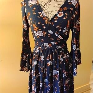 American Eagle Outfitters - Women's Navy Floral Boho Mini Wrap Dress - Size Sm